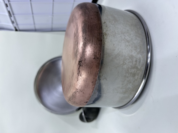 1.5qt Revere Ware Pot-- Copper Bottom with Lid - Picture 16 of 16